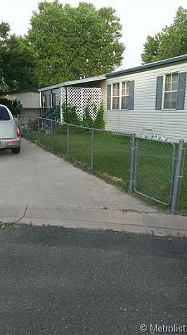 2nd image of 8550 Adams Ct