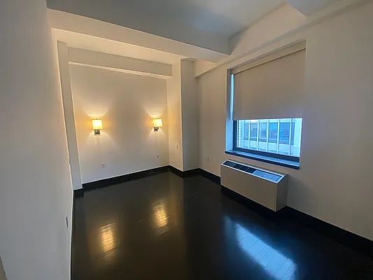 5th image of 20 Pine St APT 2014