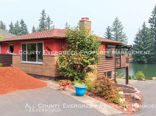 3323 Deer Island Dr E, Lake Tapps, WA 98391