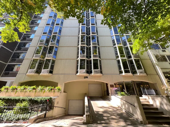 1340 N Dearborn St APT 7B, Chicago, IL 60610