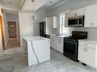 117 Columbia St #2, Cambridge, MA 02139