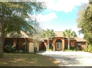 536 Mills Ln, Panama City, FL 32404