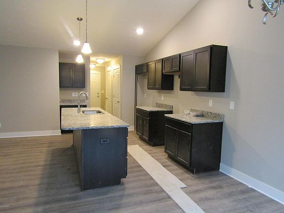 2nd image of 203 Barrington Cir #64