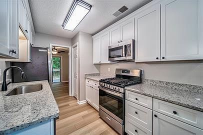 1st image of 213 Farm Ridge Dr NE #1