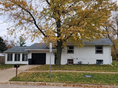 371 Coloma Ave, Coloma, MI, 49038