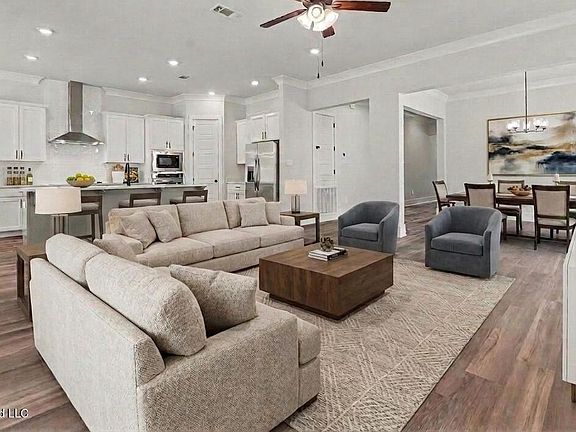 2nd image of 7761 Magnolia Loop
