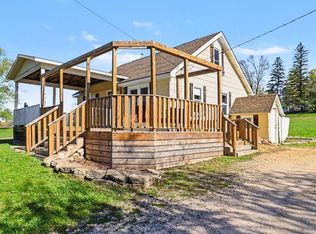 21082 Elm St, Reed City, MI 49677