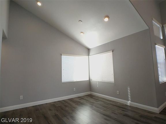 4th image of 7719 Little Valley Ave