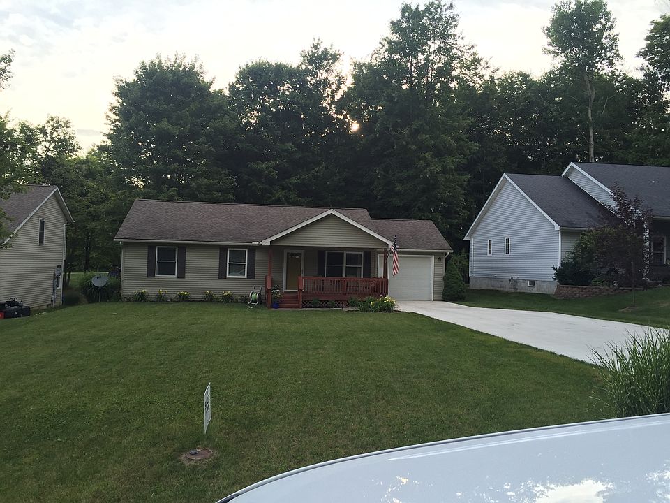 1st image of 520 Floral Valley Dr W