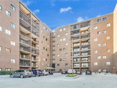 5600 Munhall Rd, Pittsburgh, PA, 15217