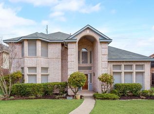 903 E Grubb Dr, Mesquite, TX 75149