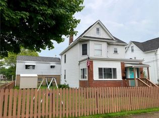 200 Walters Ln, Springdale, PA 15144