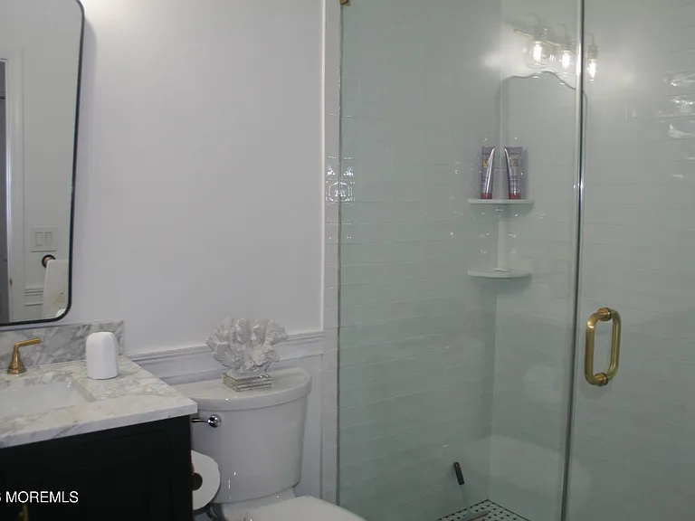 16 Apple Dr — Photo 17