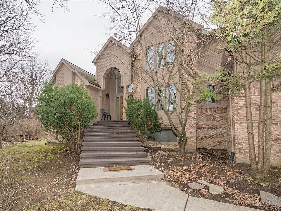 1st image of 1417 Mark Twain Ct