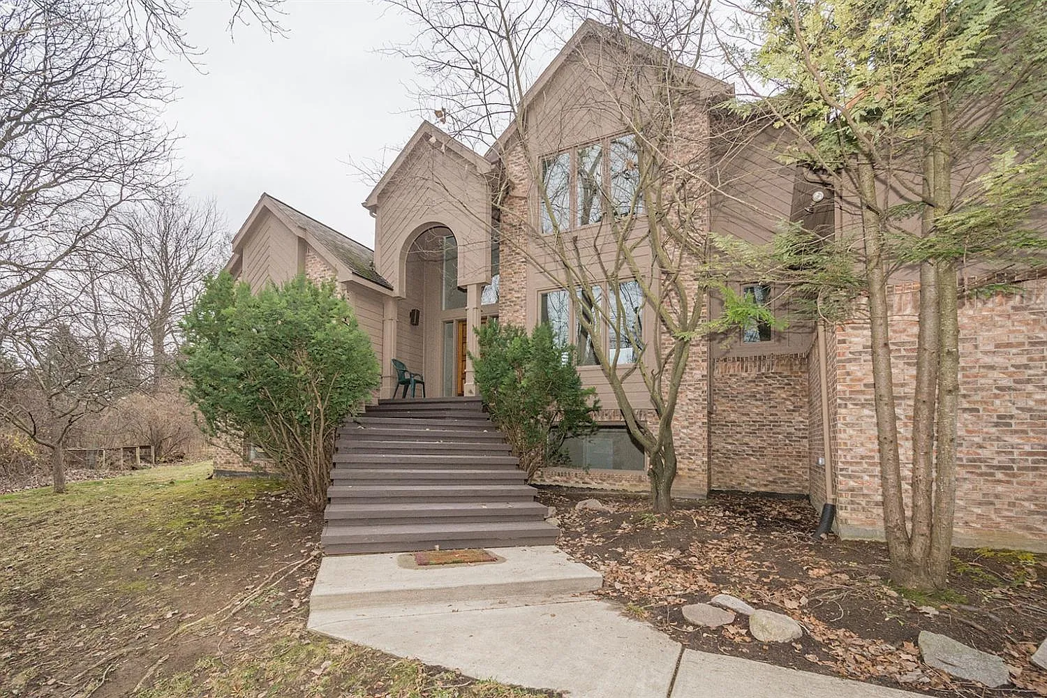 1417 Mark Twain Ct photo 1