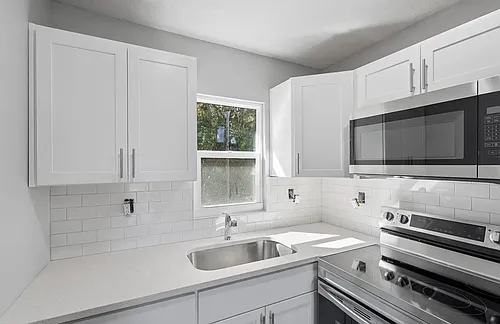 Riverside Apartments Photo 1