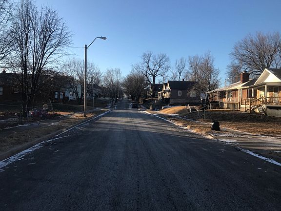 4th image of 612 Newton Ave