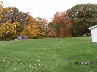 2364 Lockport Olcott Rd, Newfane, NY 14108