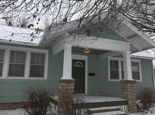 518 W 6th Ave, Garnett, KS 66032