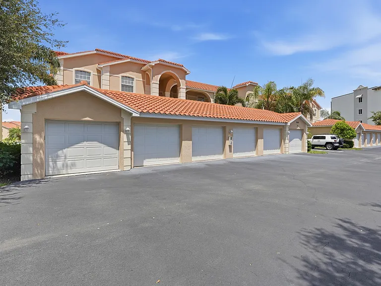 26630 Rosewood Pointe Dr #1 — Photo 1