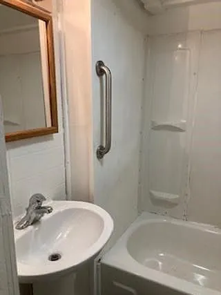 15 Quimby St NE #17A — Photo 2