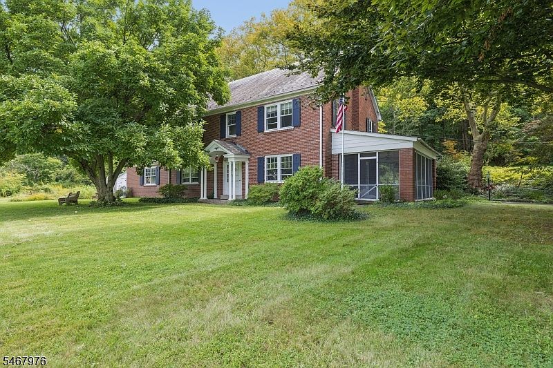 1st image of 3048 Belvidere Rd