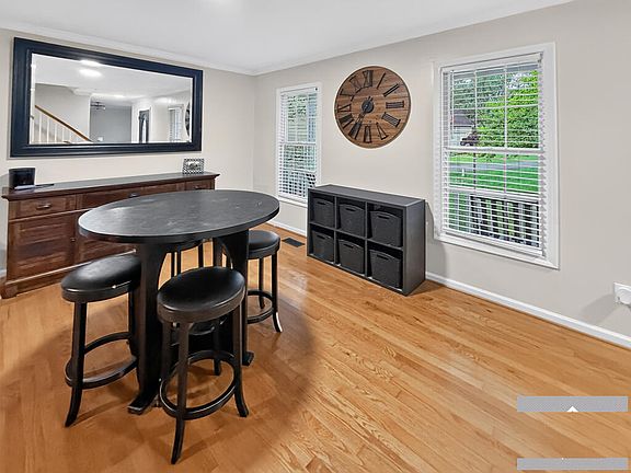 5th image of 180 Gardenia Way