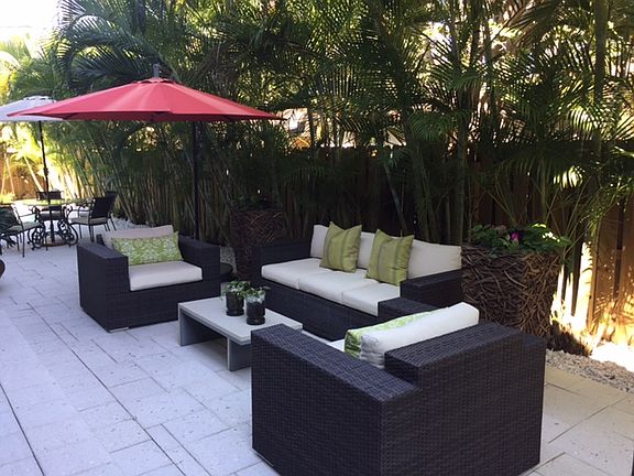 5th image of 1241 NW 1st Ave