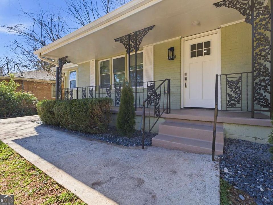 1st image of 1903 S Columbia Pl