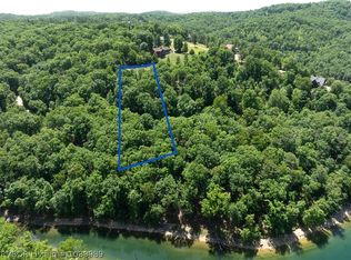 Lakeview Bnd, Eureka Springs, AR 72632