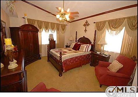 3rd image of 3201 Tierra Nevada Dr