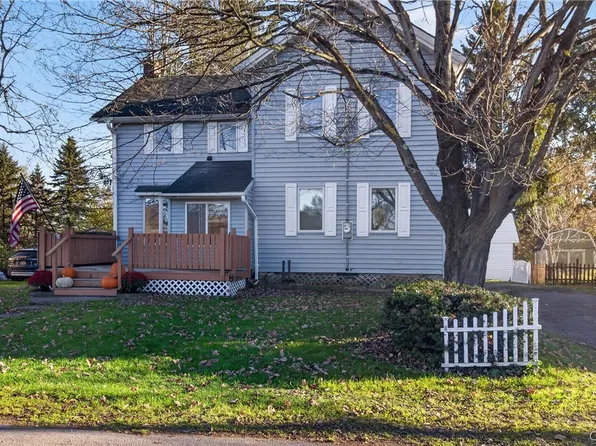 5898 Brooklyn St, Eaton, NY 13334