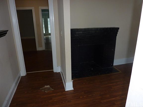 4th image of 2707 Fayetteville St