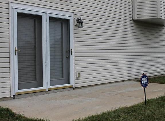 3rd image of 6011 Southcrest Way