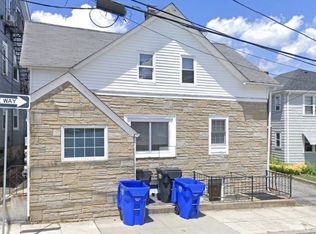 16 Saint Mary St #2F, West Warwick, RI 02893