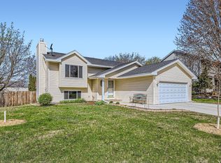 13920 Xerxes Ave S, Burnsville, MN 55337