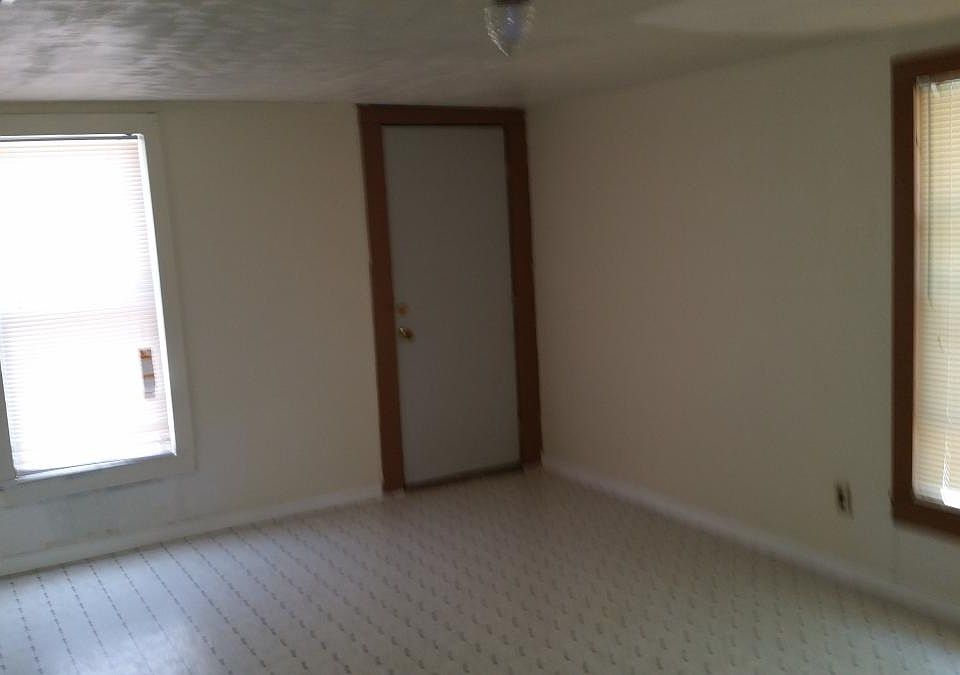 Large Bedroom