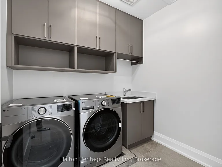 148 Herald Ave — Photo 35