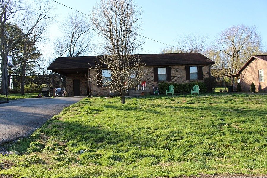 1st image of 713 Trail Dr