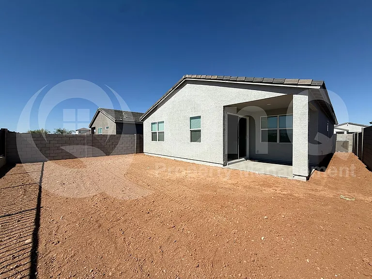 33110 N Noir Dr — Photo 3