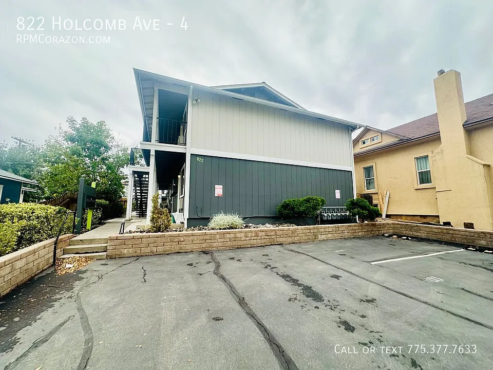 822 Holcomb Ave #4