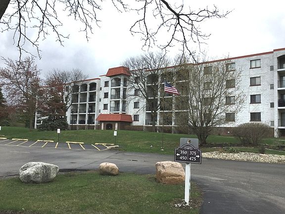 2nd image of 375 Plum Creek Dr #3042