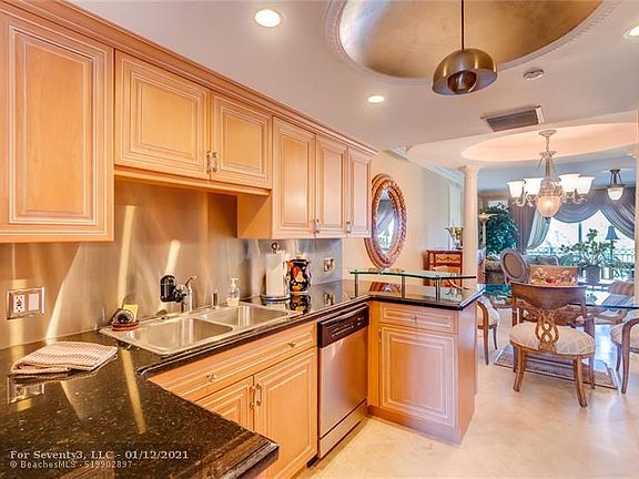 4th image of 1111 E Las Olas Blvd APT 409