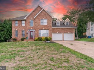312 Henderson Ct, Berryville, VA
