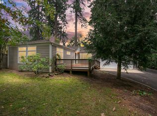 1050 SE 7th Ave, Hillsboro, OR 97123