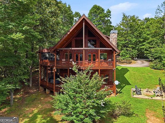 2nd image of 516 Endless View Rd #3