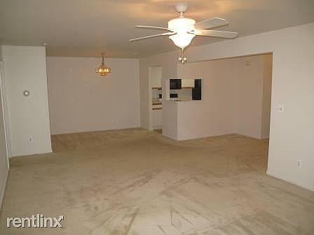 4th image of 44839 Marigold Dr
