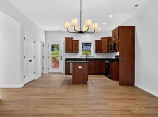 903 Fisher Cir, Staunton, VA 24401