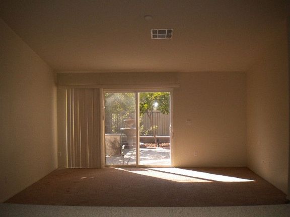 4th image of 10241 Juniper Creek Ln