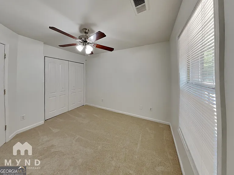 1963 Whitehall Forest Ct SE — Photo 12